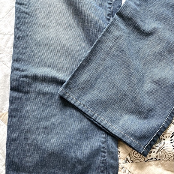 Gap men’s jeans. - Picture 3 of 7